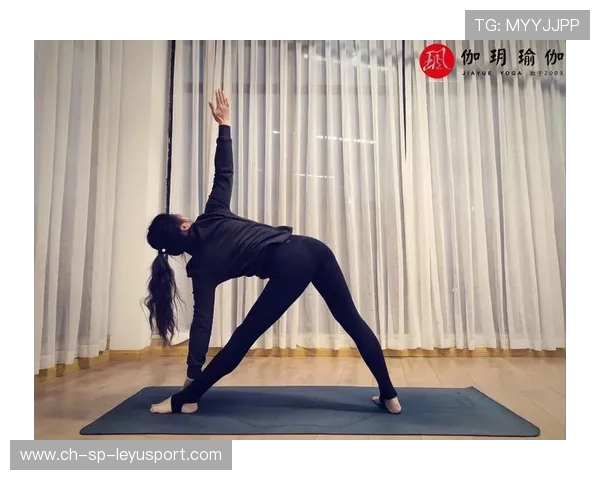 _星空下的养生瑜伽：放松心灵的运动佳选_，星空亲子瑜伽