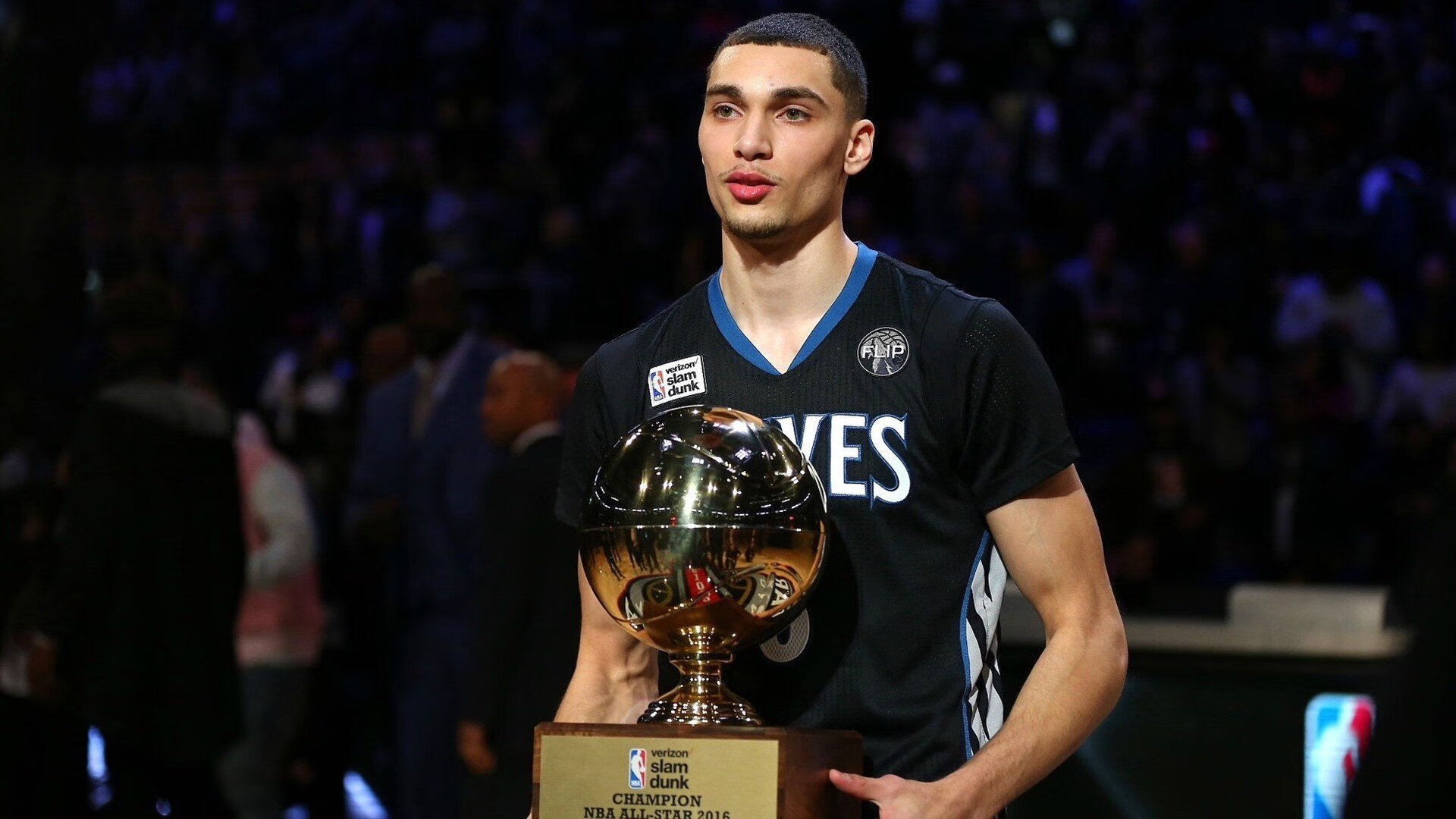 “Cole Palmer梅开二度，世界杯决赛之夜封神”